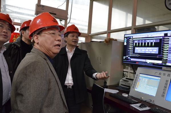 ��ɫ����ݰ����˾���п���