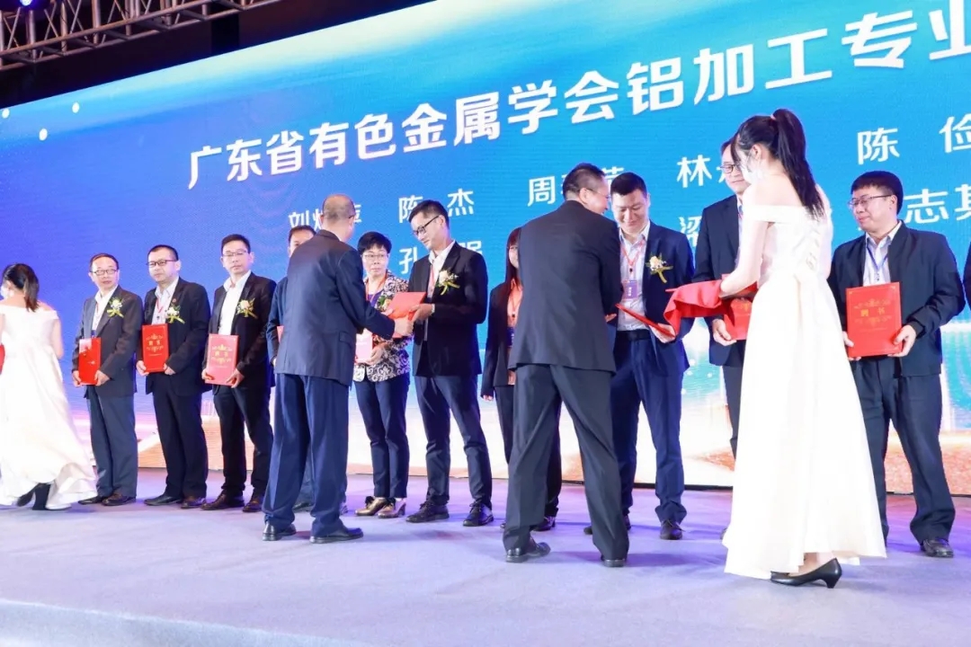 �����졤��ɫ�������������� | ������Ϸ���67381���������̳չ�緶