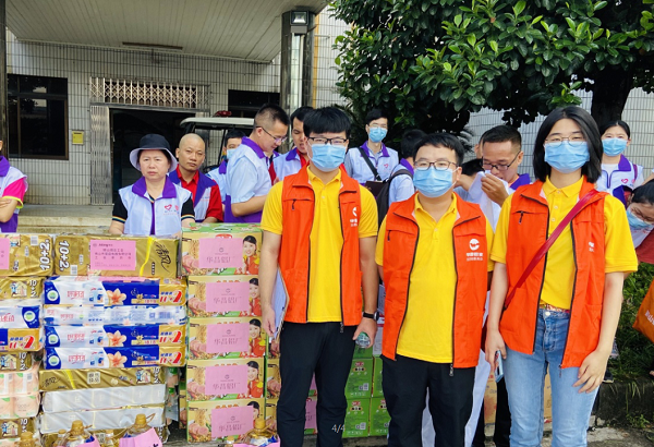 10�·���Ը���˶�