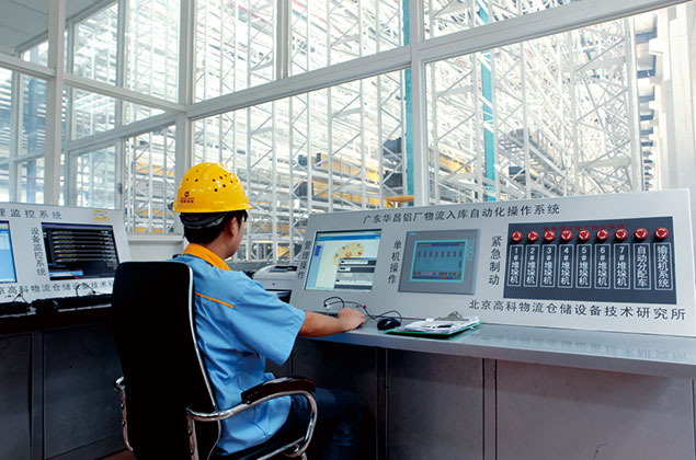 �Զ�����ջ����