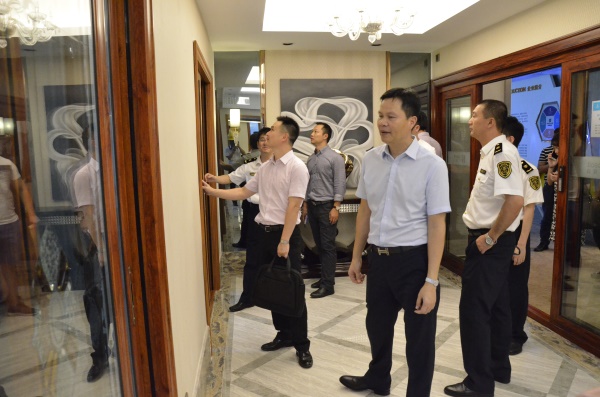 67381����-��Ϸ�ٷ���վ