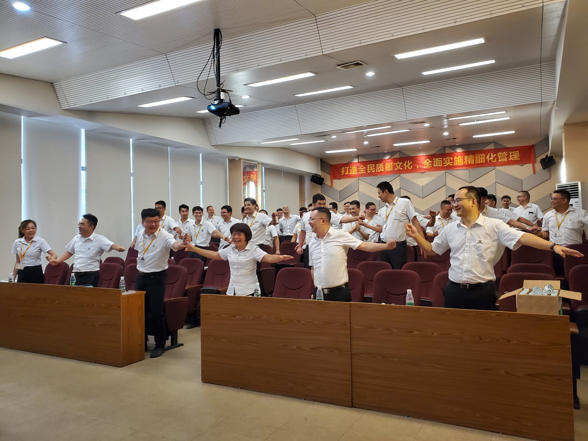 67381����-��Ϸ�ٷ���վ