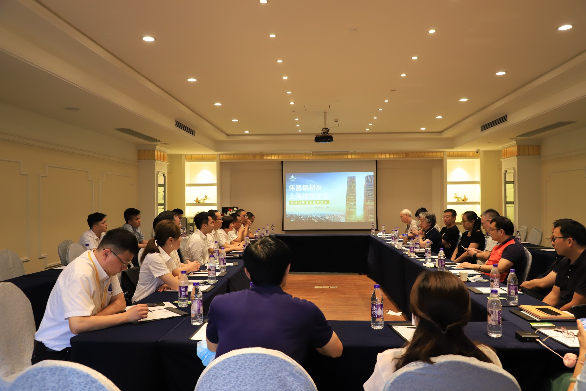 67381����-��Ϸ�ٷ���վ